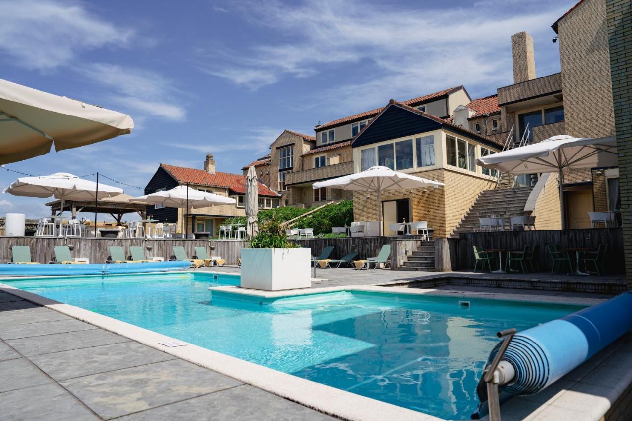 Strandhotel Nassau-Bergen Bergen aan Zee Kültér fotó